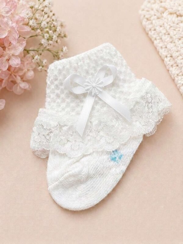 Baby Girls Lace Frill Ankle Socks with Satin Bow Accent (Infant / Toddler)